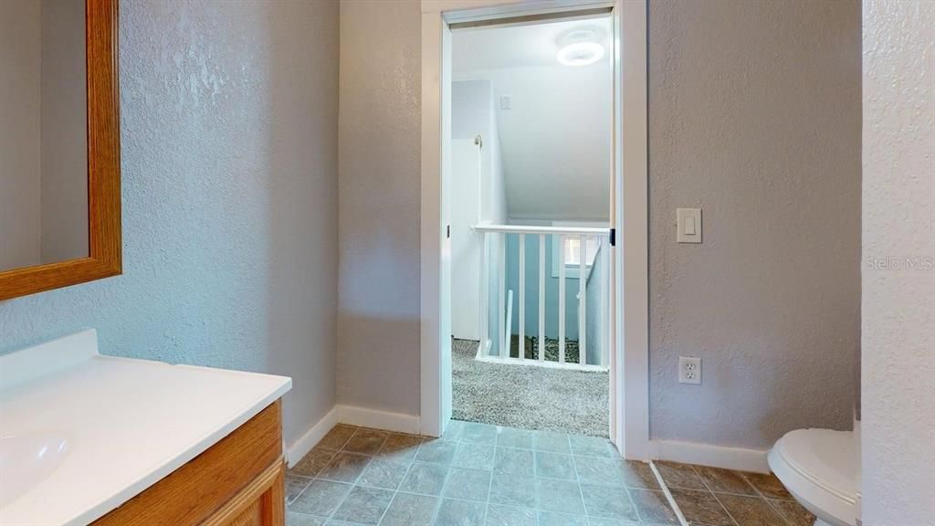 For Rent: $1,800 (3 beds, 2 baths, 1346 Square Feet)