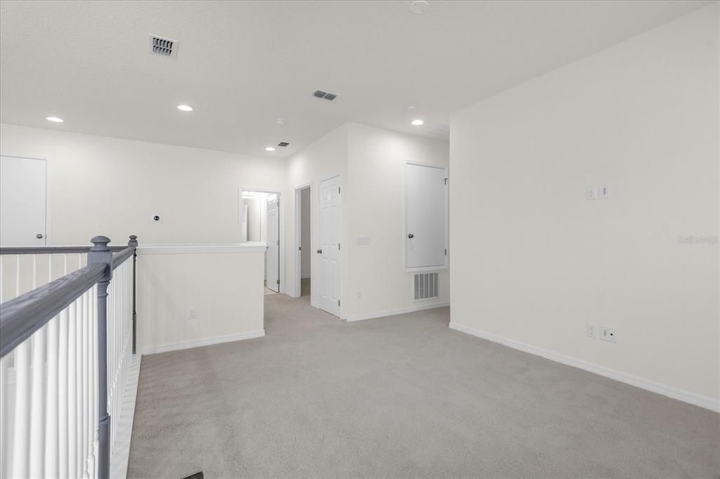 В аренду: $3,600 (4 спален, 3 ванн, 2705 Квадратных фут)