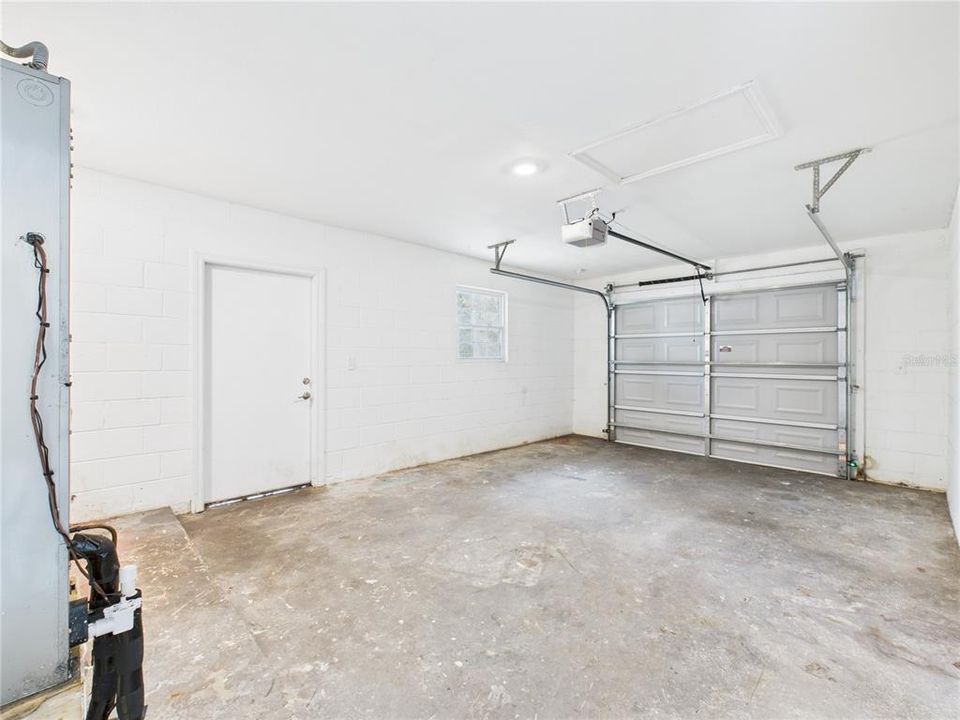 For Sale: $244,900 (3 beds, 2 baths, 1184 Square Feet)