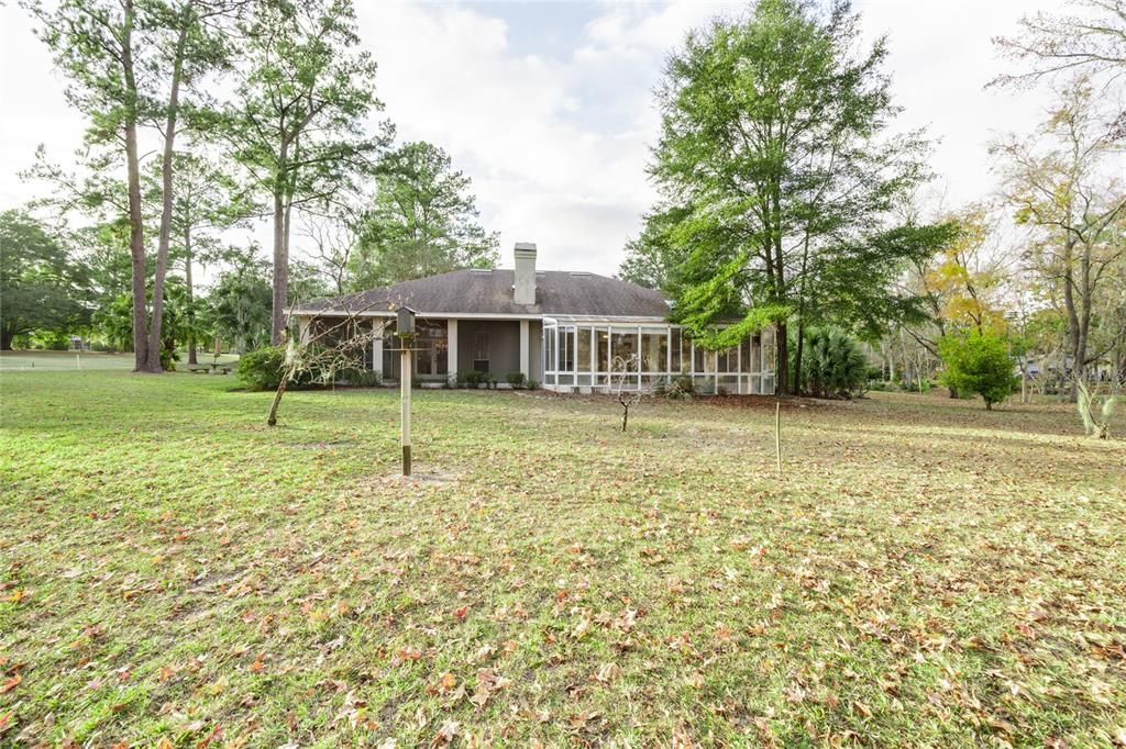 For Sale: $398,000 (3 beds, 2 baths, 1934 Square Feet)