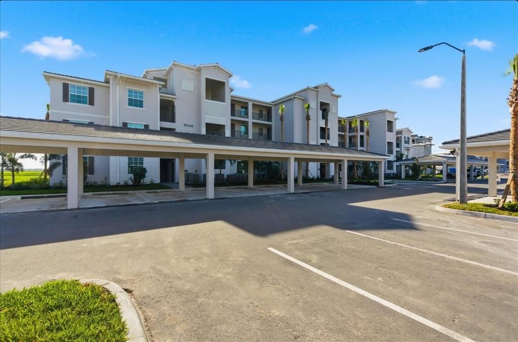 For Rent: $2,800 (2 beds, 2 baths, 1301 Square Feet)