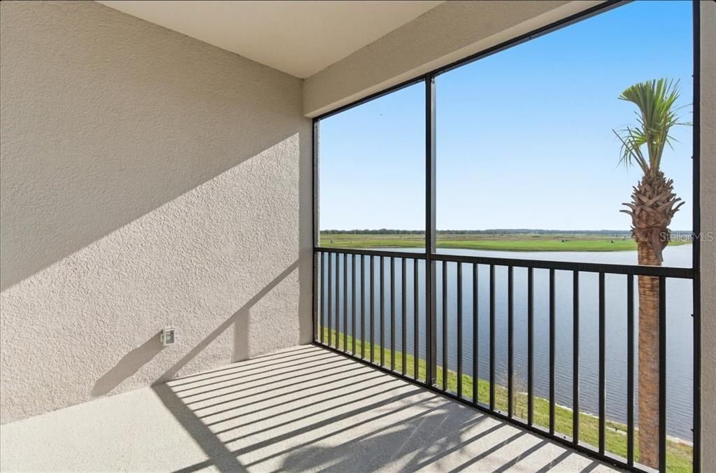 For Rent: $2,800 (2 beds, 2 baths, 1301 Square Feet)