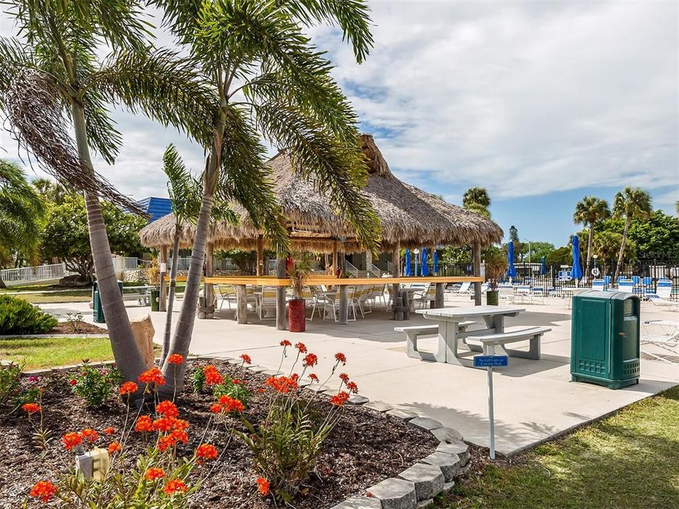 На продажу: $214,900 (2 спален, 2 ванн, 1535 Квадратных фут)