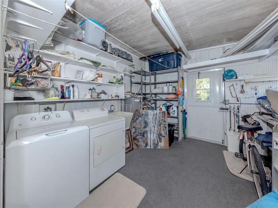 На продажу: $214,900 (2 спален, 2 ванн, 1535 Квадратных фут)