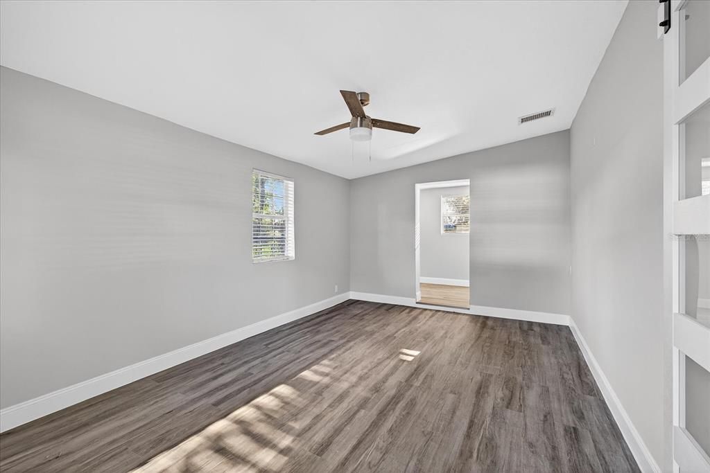 For Sale: $269,999 (3 beds, 1 baths, 1521 Square Feet)