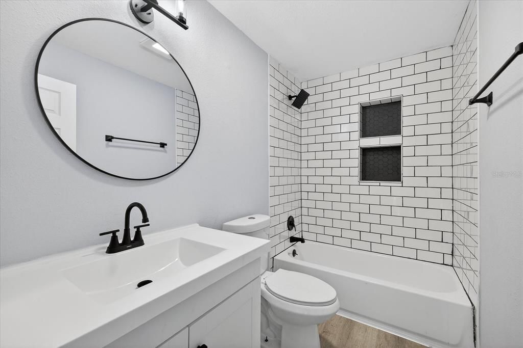 For Sale: $269,999 (3 beds, 1 baths, 1521 Square Feet)