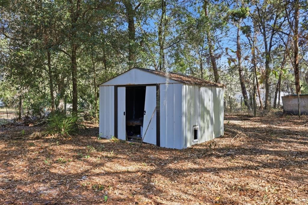 For Sale: $167,000 (2 beds, 2 baths, 728 Square Feet)