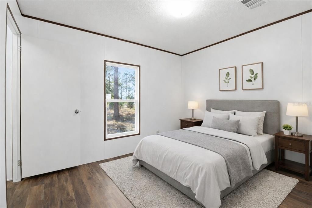 For Sale: $167,000 (2 beds, 2 baths, 728 Square Feet)