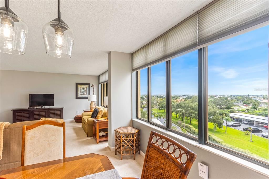 出租: $2,800 (1 贝兹, 1 浴室, 1235 平方英尺)