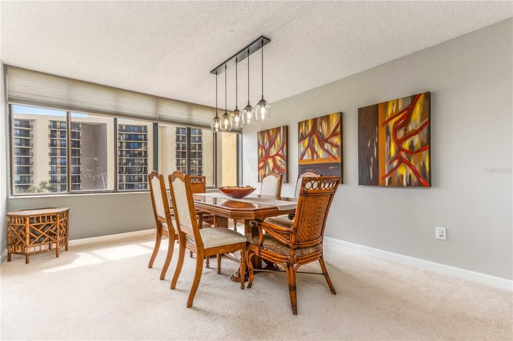 出租: $2,800 (1 贝兹, 1 浴室, 1235 平方英尺)