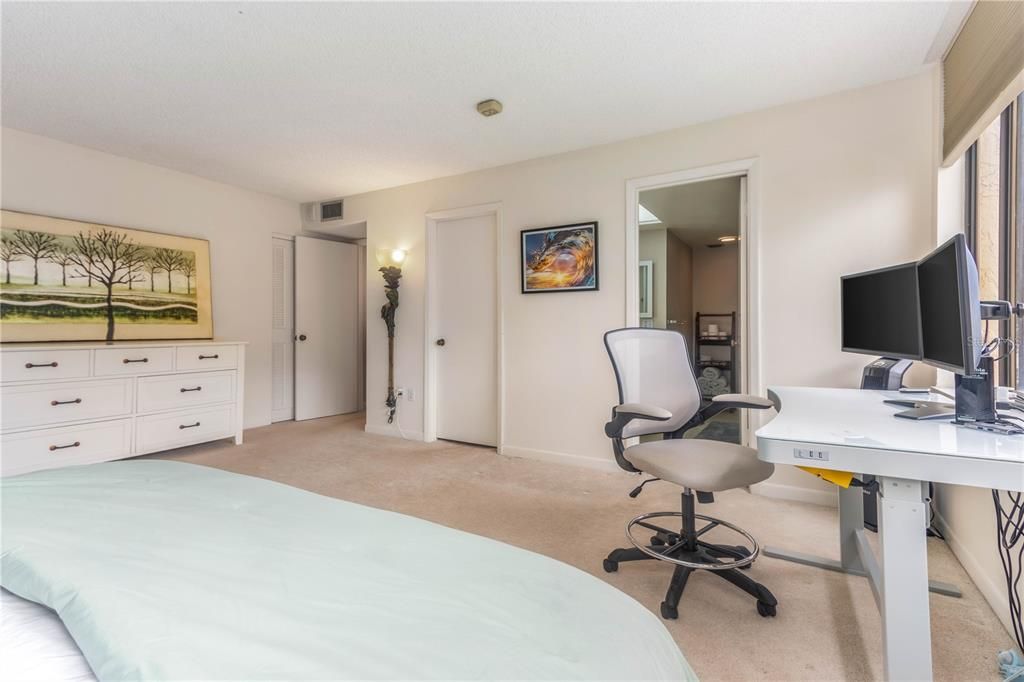 出租: $2,800 (1 贝兹, 1 浴室, 1235 平方英尺)