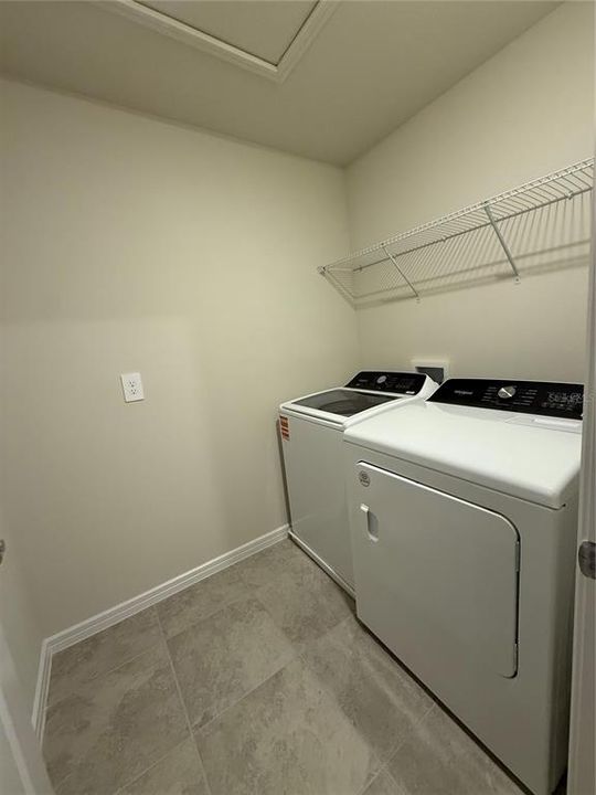 В аренду: $2,399 (3 спален, 2 ванн, 1626 Квадратных фут)