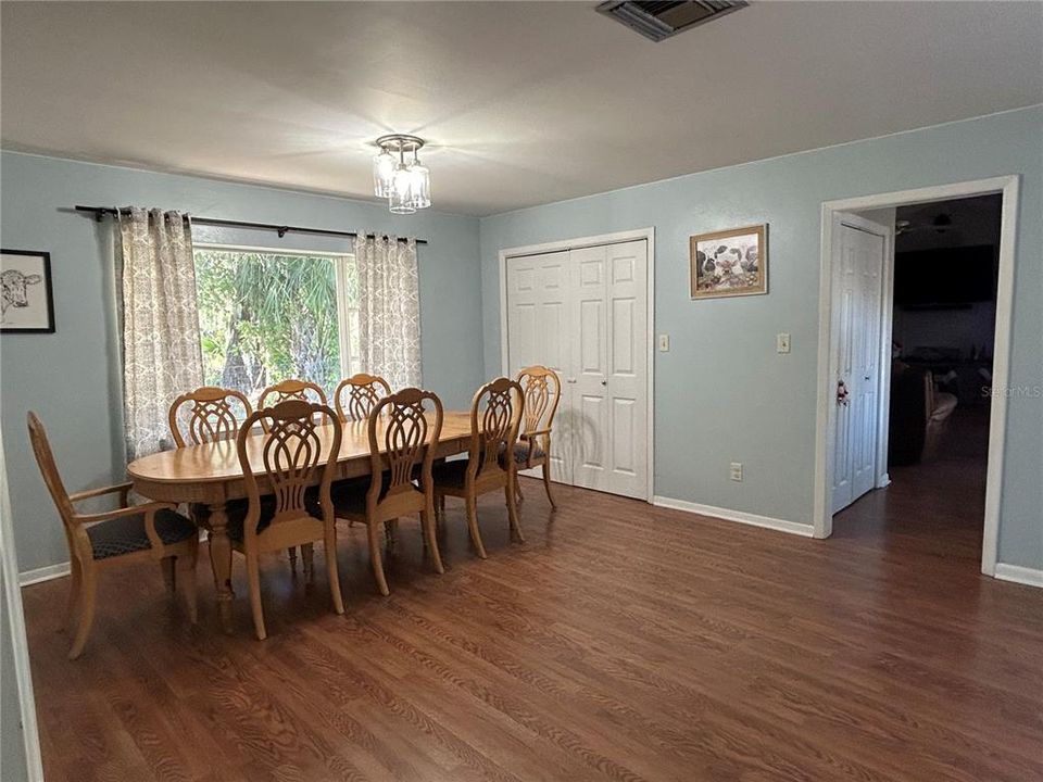 待售: $289,900 (3 贝兹, 2 浴室, 1620 平方英尺)