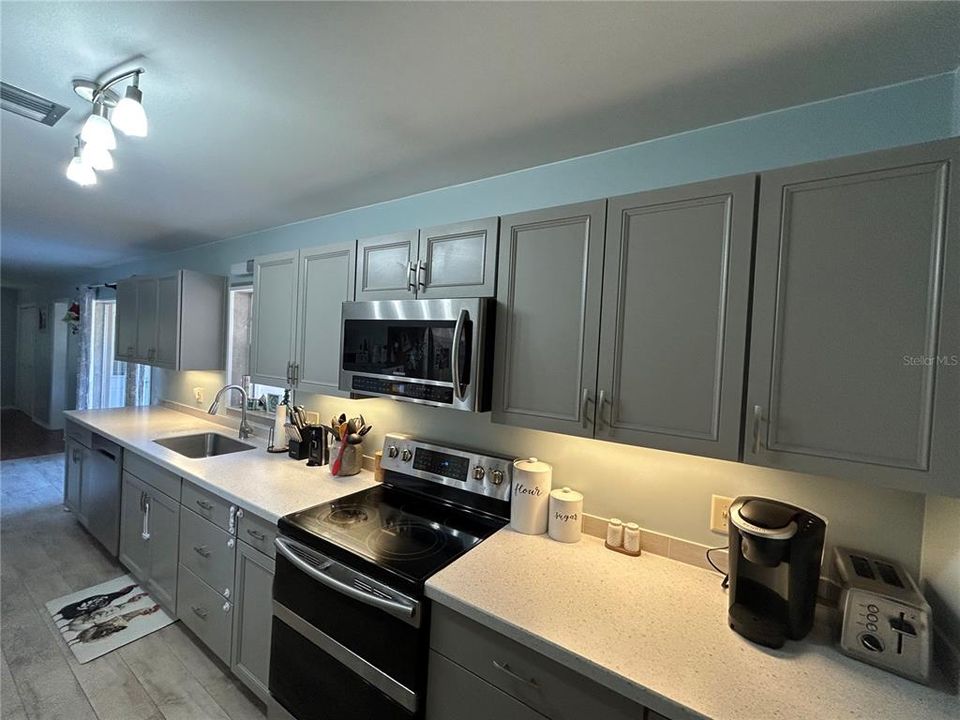 待售: $289,900 (3 贝兹, 2 浴室, 1620 平方英尺)