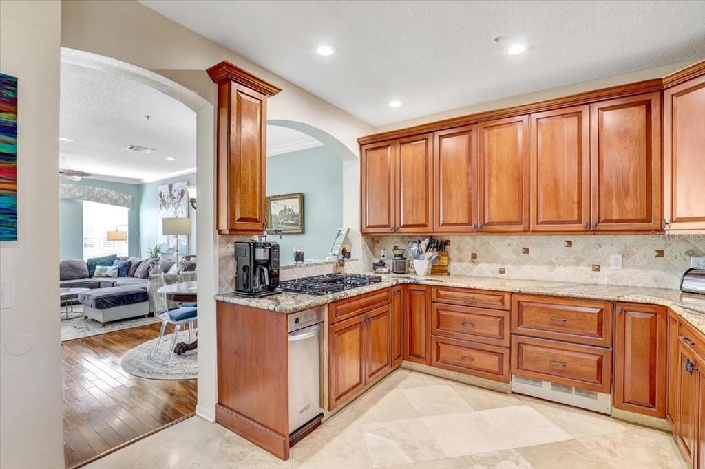 For Sale: $439,900 (4 beds, 3 baths, 1692 Square Feet)