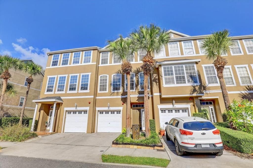 For Sale: $439,900 (4 beds, 3 baths, 1692 Square Feet)