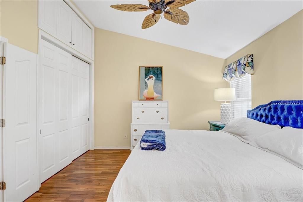 For Sale: $439,900 (4 beds, 3 baths, 1692 Square Feet)