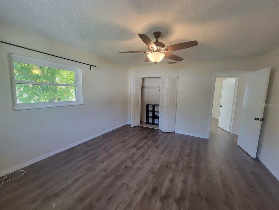 В аренду: $1,750 (2 спален, 1 ванн, 1254 Квадратных фут)