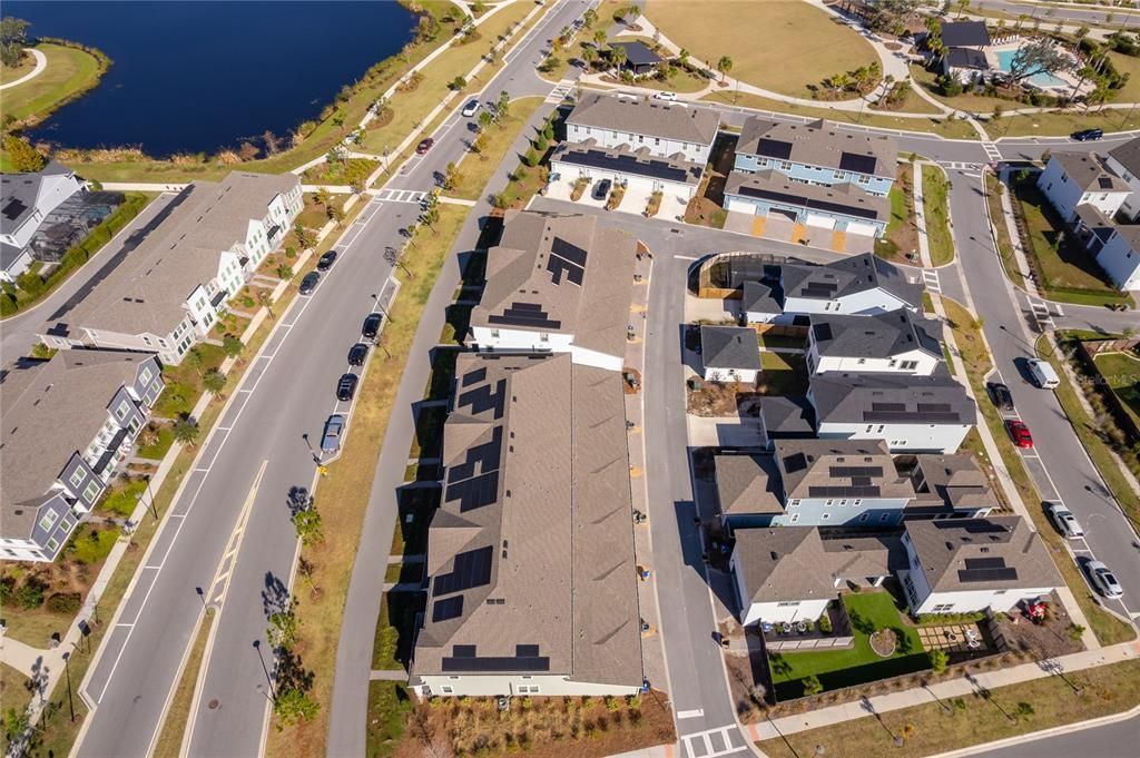 For Rent: $1,950 (3 beds, 3 baths, 1855 Square Feet)