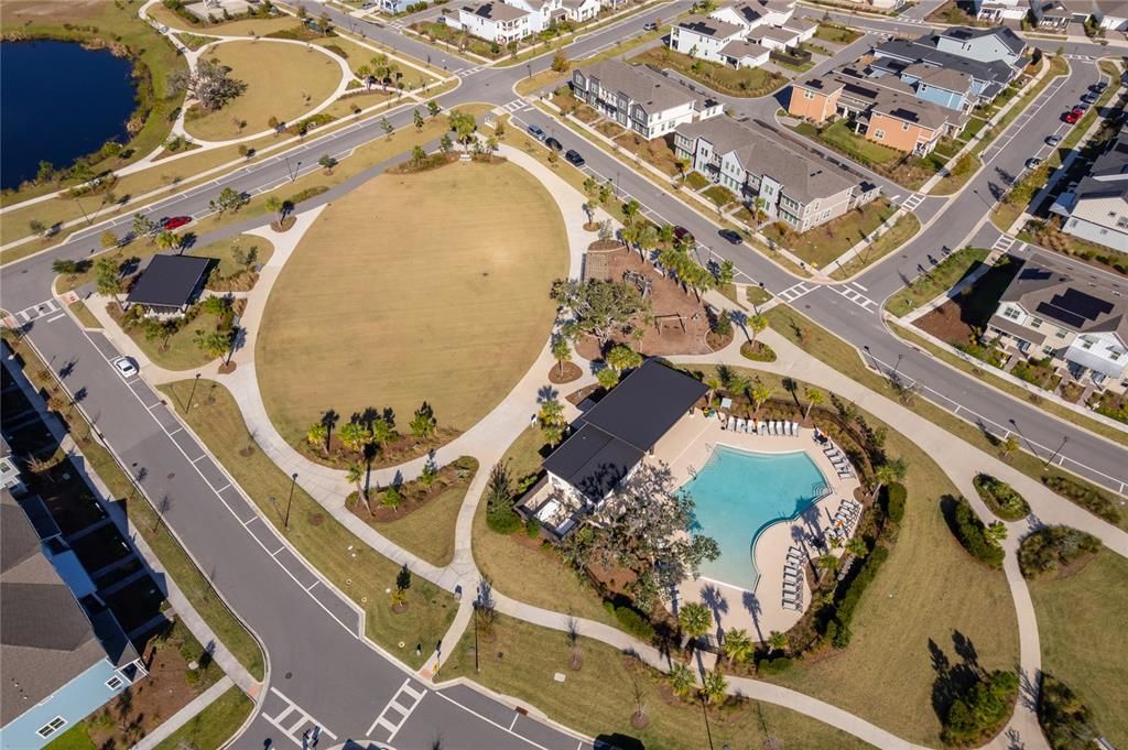 For Rent: $1,950 (3 beds, 3 baths, 1855 Square Feet)