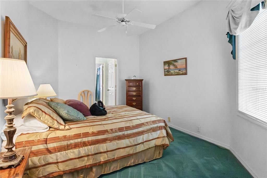 For Sale: $535,000 (2 beds, 3 baths, 1914 Square Feet)