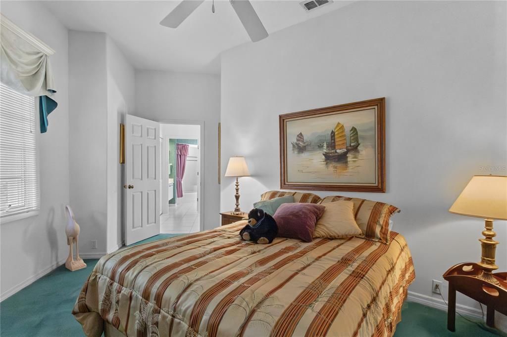 For Sale: $535,000 (2 beds, 3 baths, 1914 Square Feet)