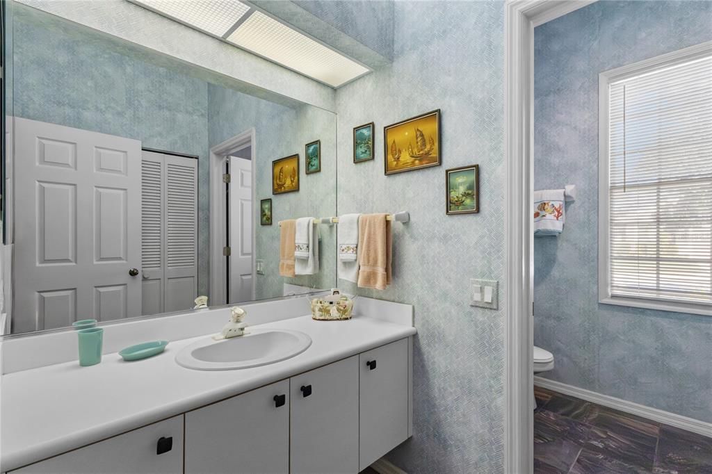 For Sale: $535,000 (2 beds, 3 baths, 1914 Square Feet)