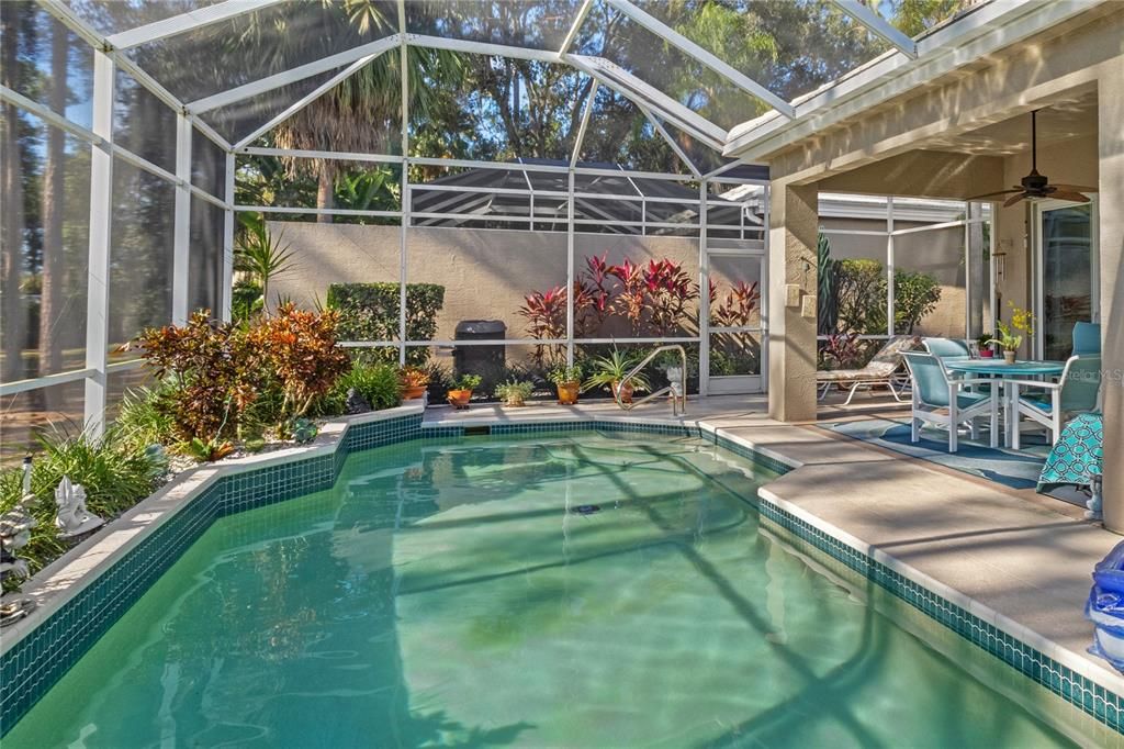 For Sale: $535,000 (2 beds, 3 baths, 1914 Square Feet)