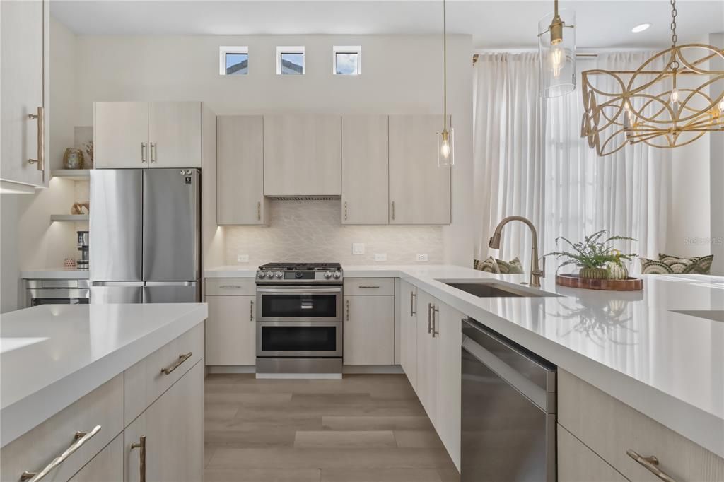 待售: $565,000 (2 贝兹, 2 浴室, 1464 平方英尺)