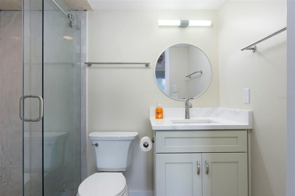 待售: $585,000 (2 贝兹, 2 浴室, 1181 平方英尺)