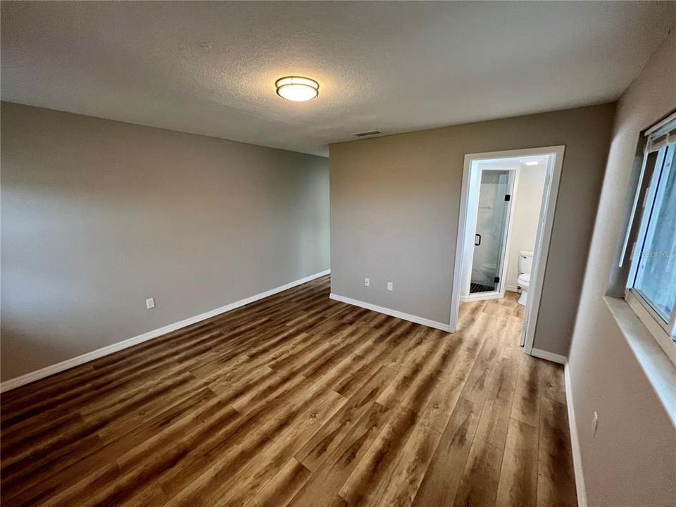 For Rent: $1,600 (2 beds, 2 baths, 815 Square Feet)