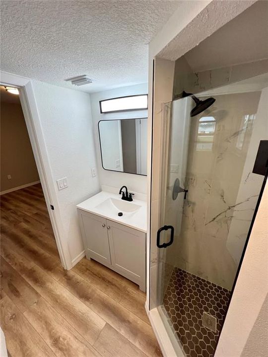 For Rent: $1,600 (2 beds, 2 baths, 815 Square Feet)