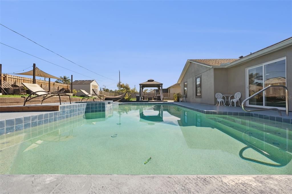 For Sale: $379,990 (4 beds, 2 baths, 1667 Square Feet)