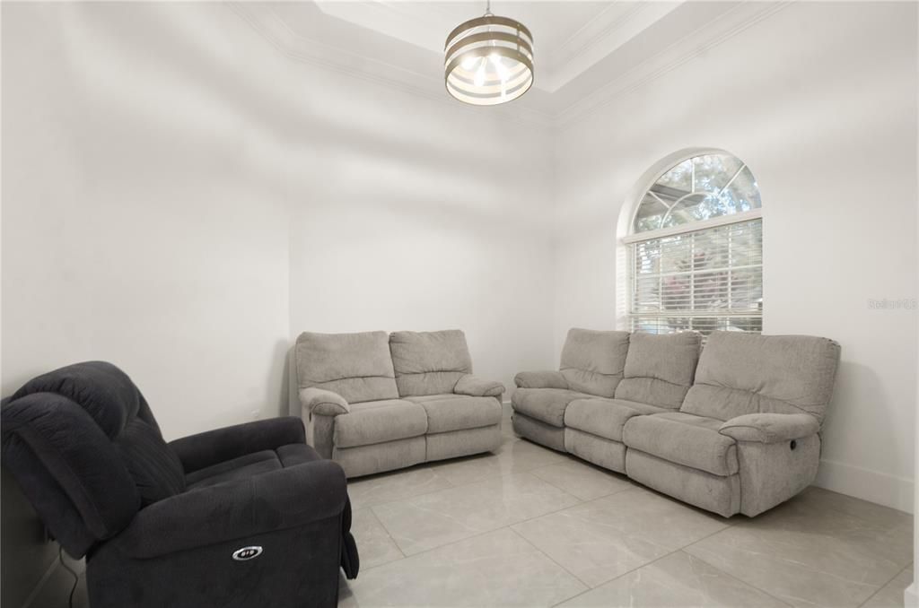 For Sale: $789,900 (4 beds, 3 baths, 2715 Square Feet)