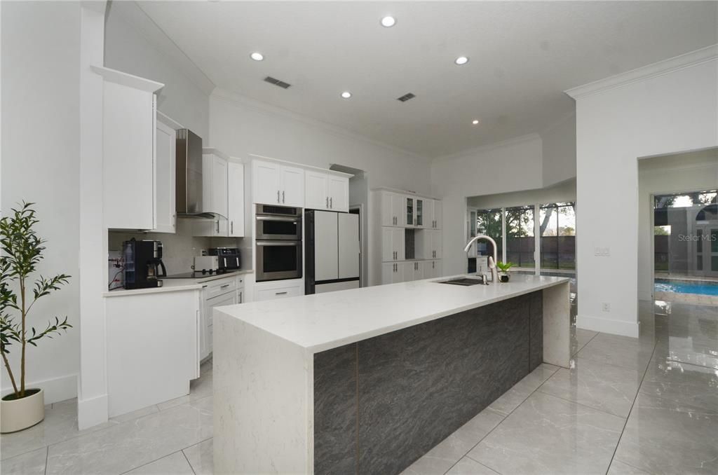 For Sale: $789,900 (4 beds, 3 baths, 2715 Square Feet)