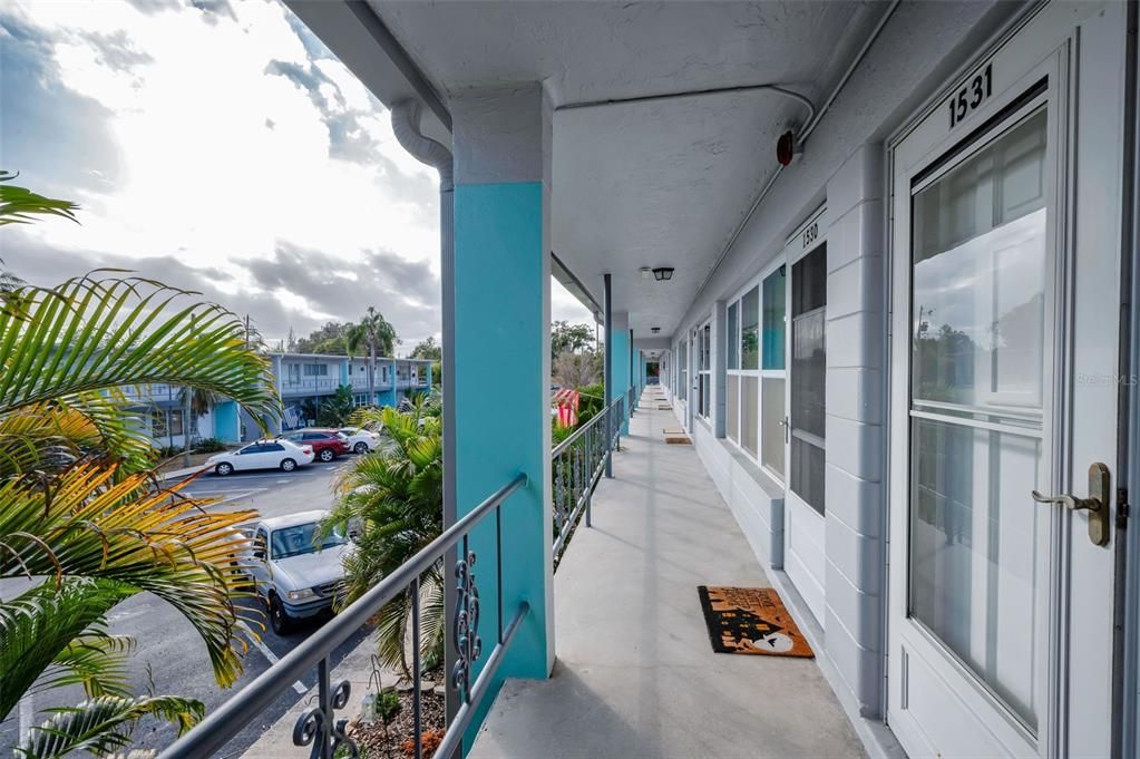 На продажу: $75,000 (1 спален, 1 ванн, 595 Квадратных фут)