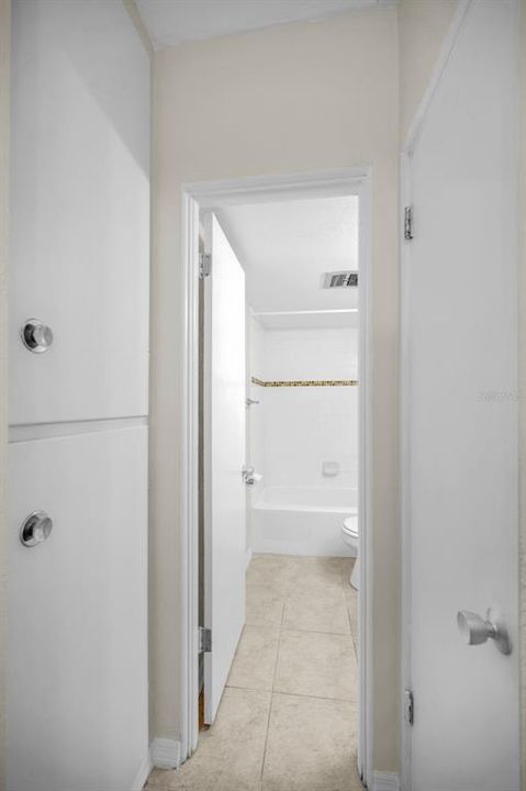 На продажу: $75,000 (1 спален, 1 ванн, 595 Квадратных фут)