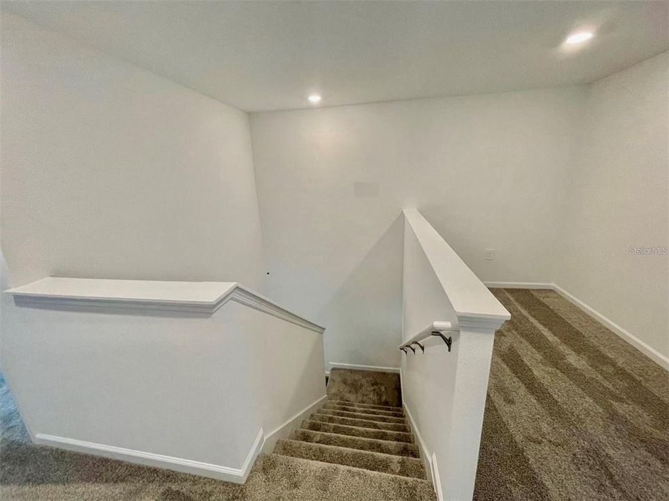 На продажу: $448,000 (4 спален, 2 ванн, 1992 Квадратных фут)