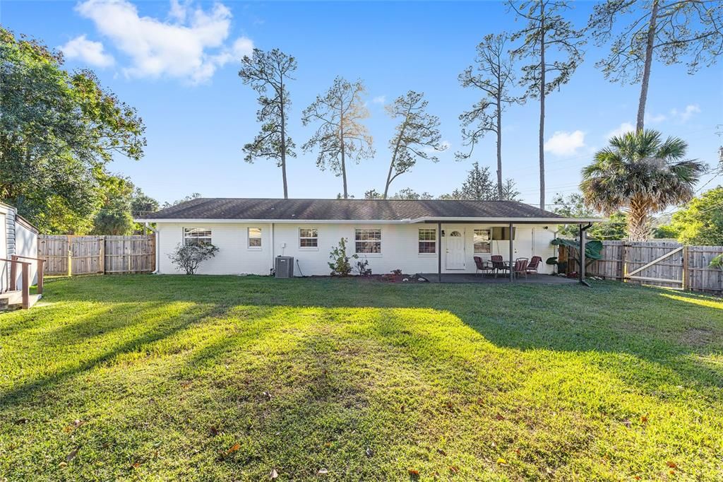 For Sale: $275,000 (3 beds, 2 baths, 1474 Square Feet)