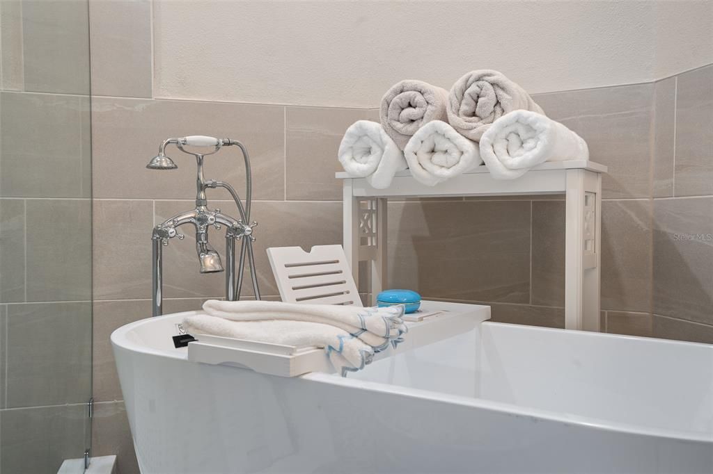 На продажу: $519,000 (3 спален, 2 ванн, 1264 Квадратных фут)