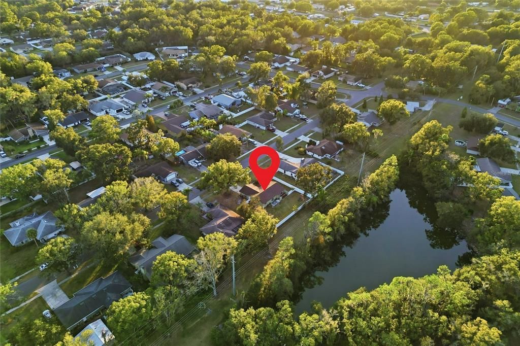 En Venta: $285,000 (3 camas, 2 baños, 1327 Pies cuadrados)