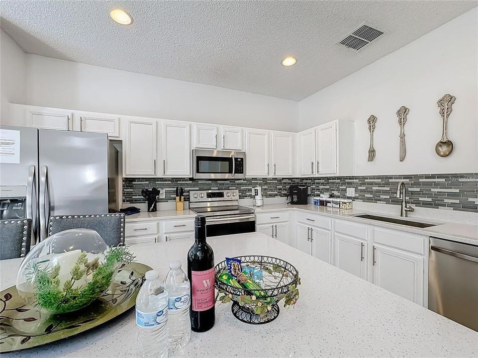 待售: $599,900 (5 贝兹, 4 浴室, 2881 平方英尺)