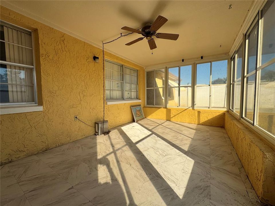 En Venta: $264,900 (2 camas, 2 baños, 1442 Pies cuadrados)