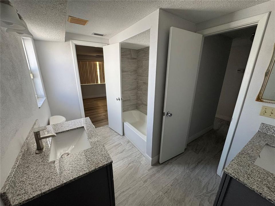 En Venta: $264,900 (2 camas, 2 baños, 1442 Pies cuadrados)