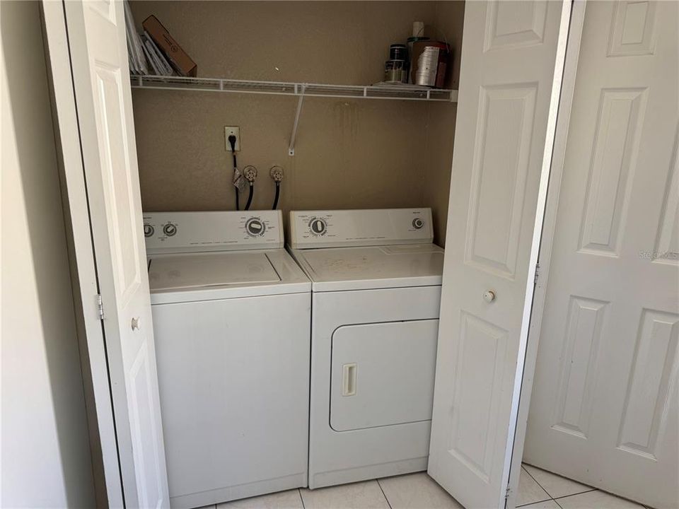 For Rent: $1,395 (2 beds, 2 baths, 905 Square Feet)