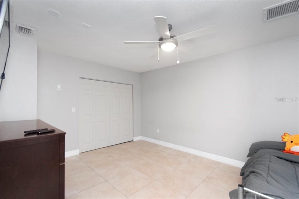 For Sale: $489,900 (4 beds, 3 baths, 1988 Square Feet)