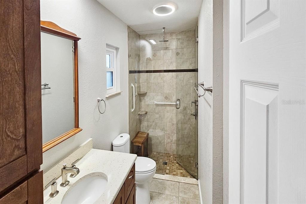 For Sale: $489,900 (4 beds, 3 baths, 1988 Square Feet)