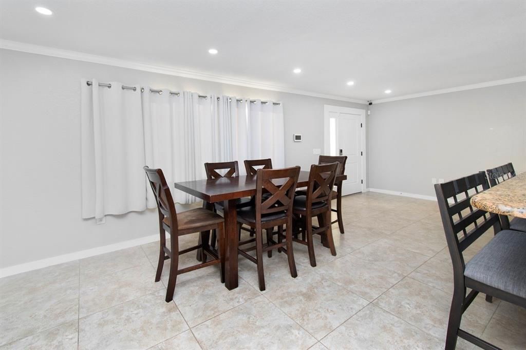 For Sale: $489,900 (4 beds, 3 baths, 1988 Square Feet)