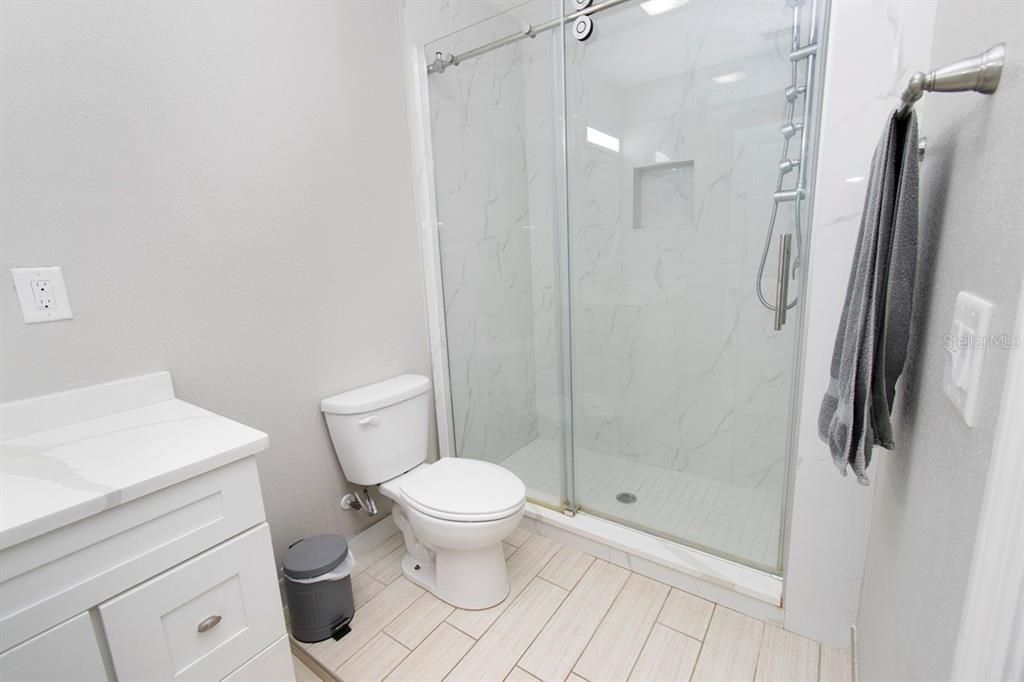 For Sale: $489,900 (4 beds, 3 baths, 1988 Square Feet)