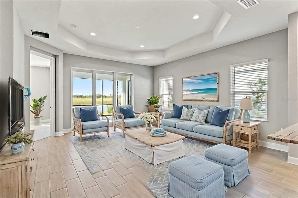 For Sale: $499,000 (2 beds, 2 baths, 1638 Square Feet)